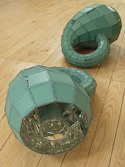 Jinmo KANG, Klein's Bottle, 2009 Jinmo KANG, Klein's Bottle, 2009